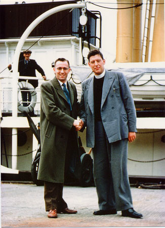 Ken and Ian Paisley on the docks in 1950